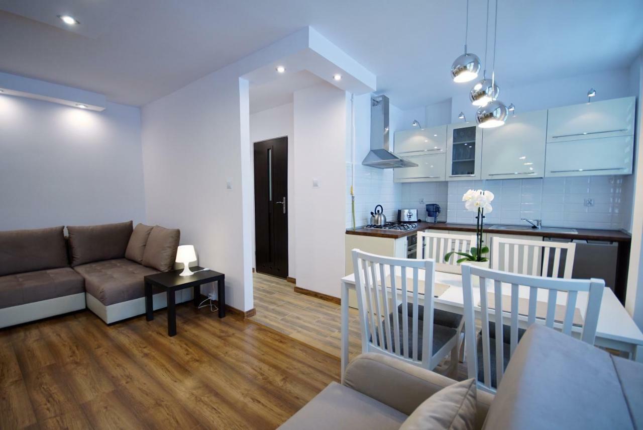 Apartament เฮลม์ ภายนอก รูปภาพ